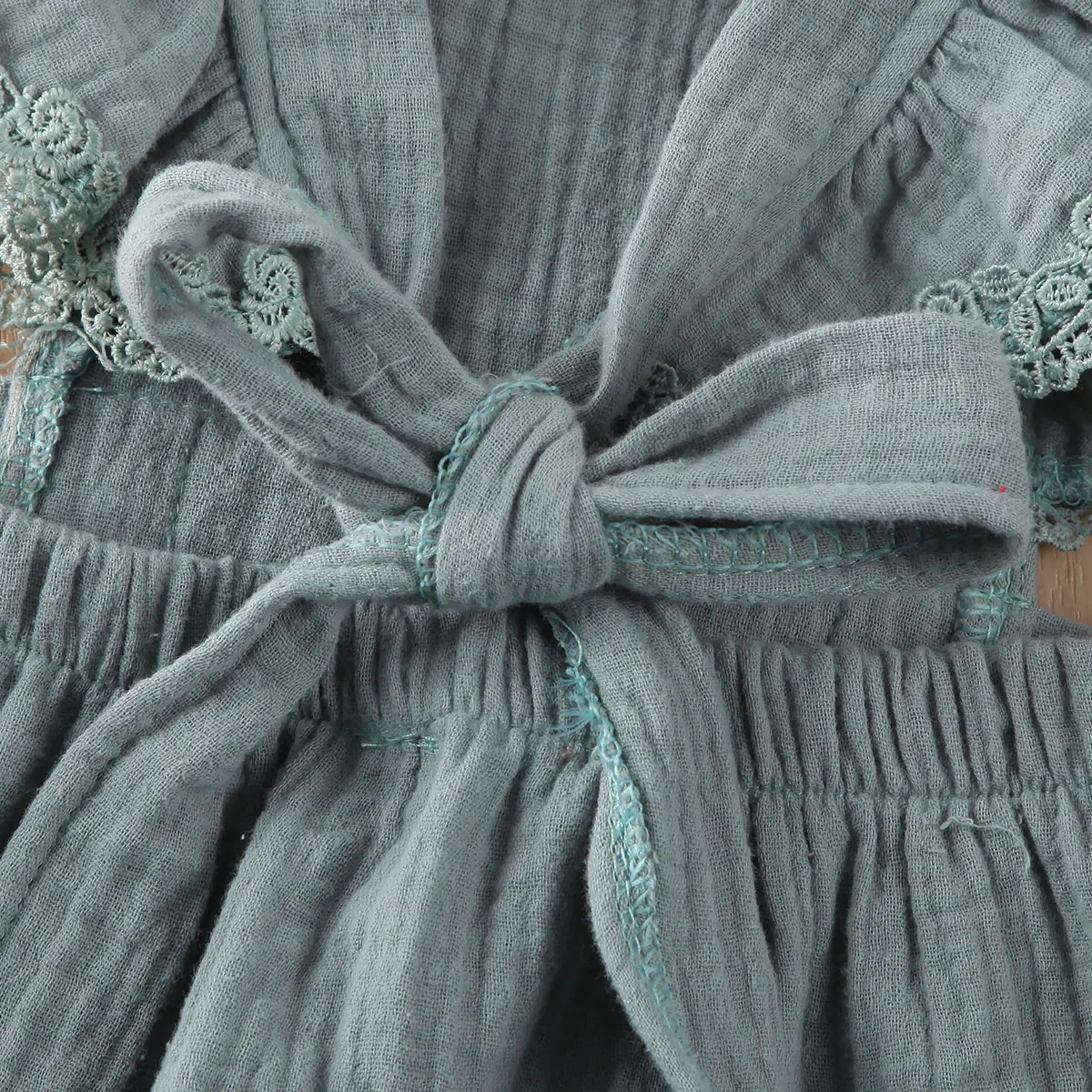 Боди с цветочной вышивкой для младенцев 0 18 месяцев Одежда новорожденных девочек