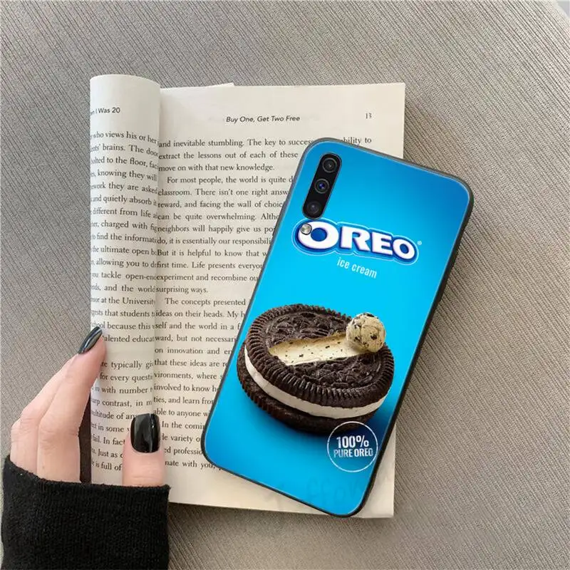 

Oreo Milk chocolate Biscuits Phone Case For Samsung galaxy S 9 10 20 A 10 21 30 31 40 50 51 71 s note 20 j 4 2018 plus