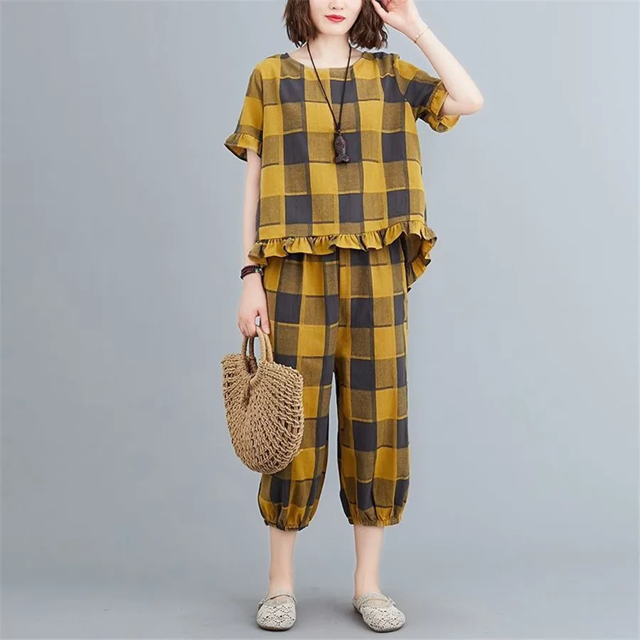 

Summer 2 Two Piece Set Plus Size Tracksuit Women Cltohes Casual Loose T-Shirt Top and Capri Pants Suits Female Oversize Outfits