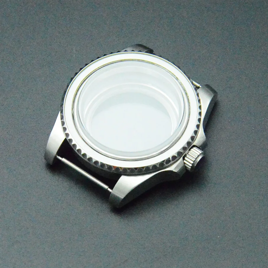 

Stainless Steel Watch Case 28.5mm Sapphire Glass 200m Waterproof Suitable For Seiko NH35/NH36 Automatic Mechanical Movement