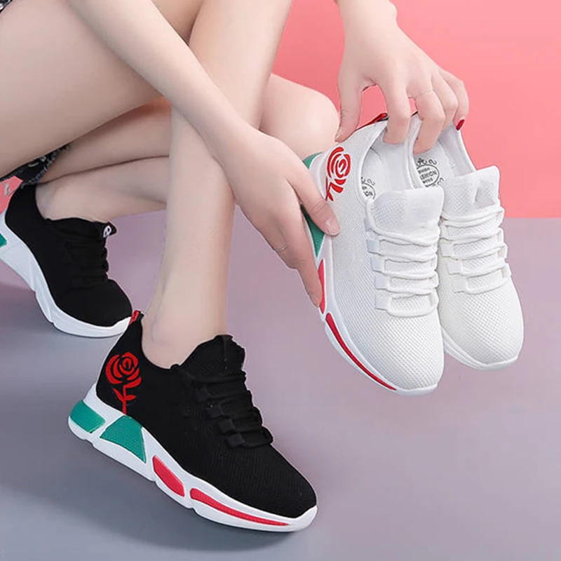 

Women's Sports Shoes Lightweight Comfortable Thick Sole Breathable Casual Shoes For Spring And Summe