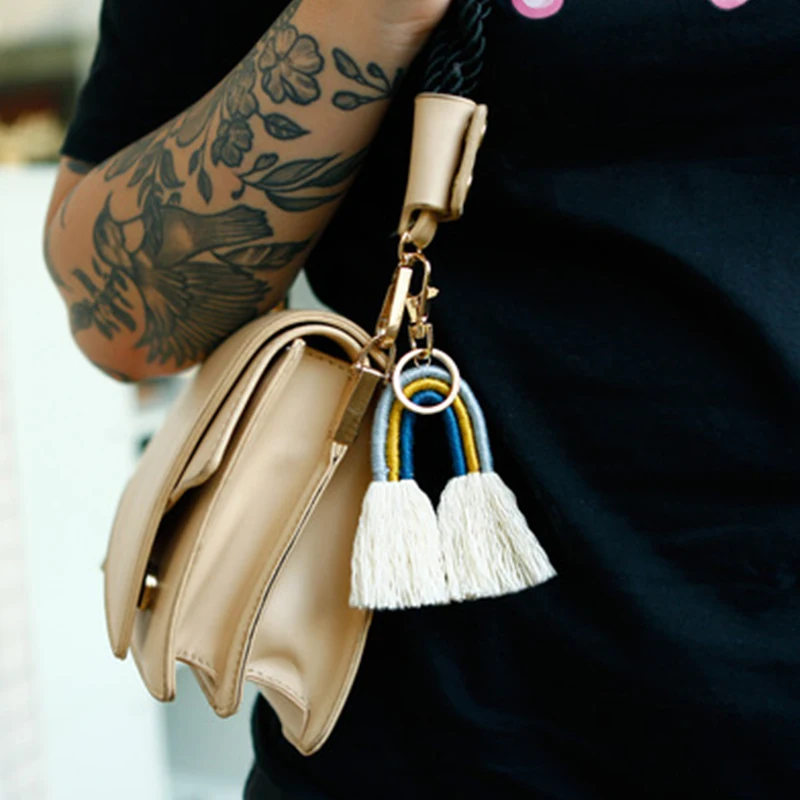 

New Bohemian Tassel Bag Keychains Women Hand-woven Ethnic Style Rainbow Pendant Keychain For Car Keys Gifts For Husband And Wife