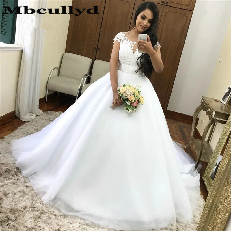 

Mbcullyd Sheer Lace Appliques Wedding Dress Long Sweep Train 2020 Soft Tulle Puffy A Line Bridal Dresses Gown vestido de noiva