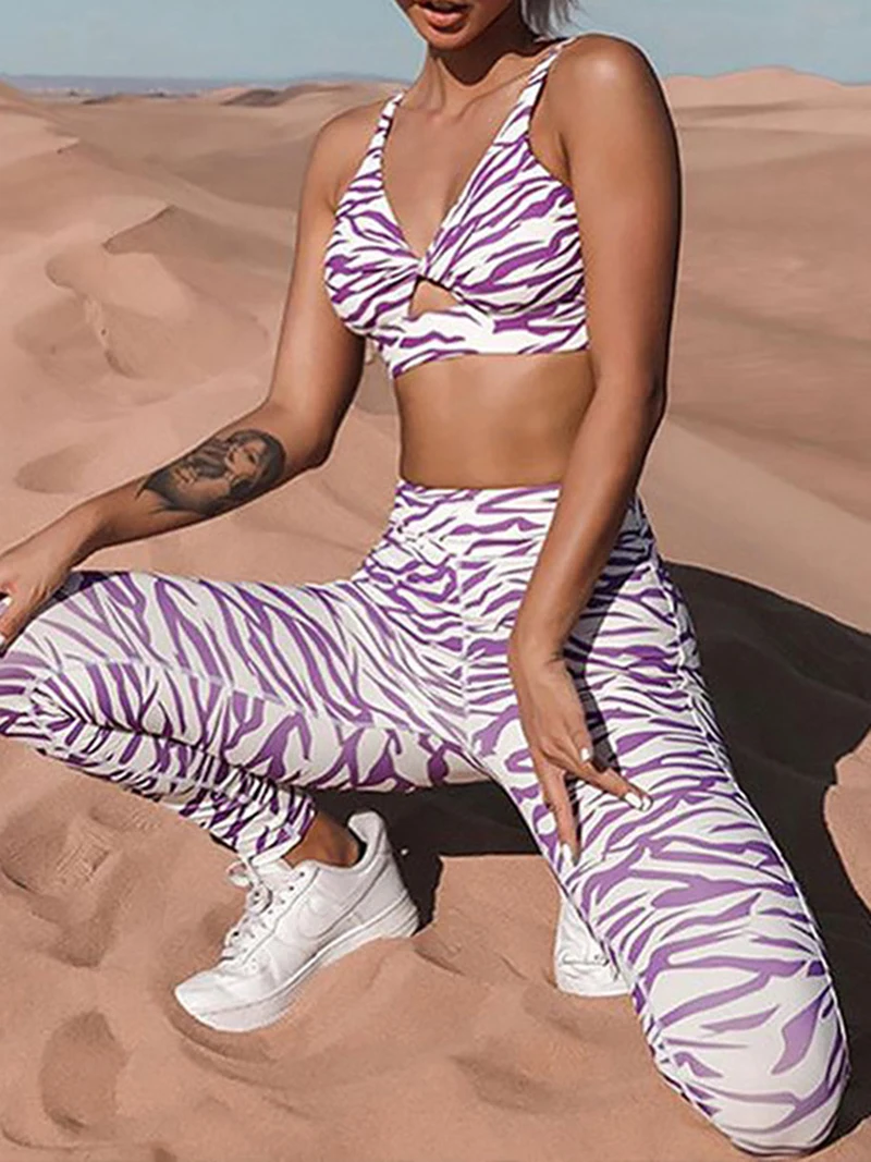 

1PCS outdoor sports Polyester stripe digital printing yoga fitness suit sports tight two-piece suit S9K0825