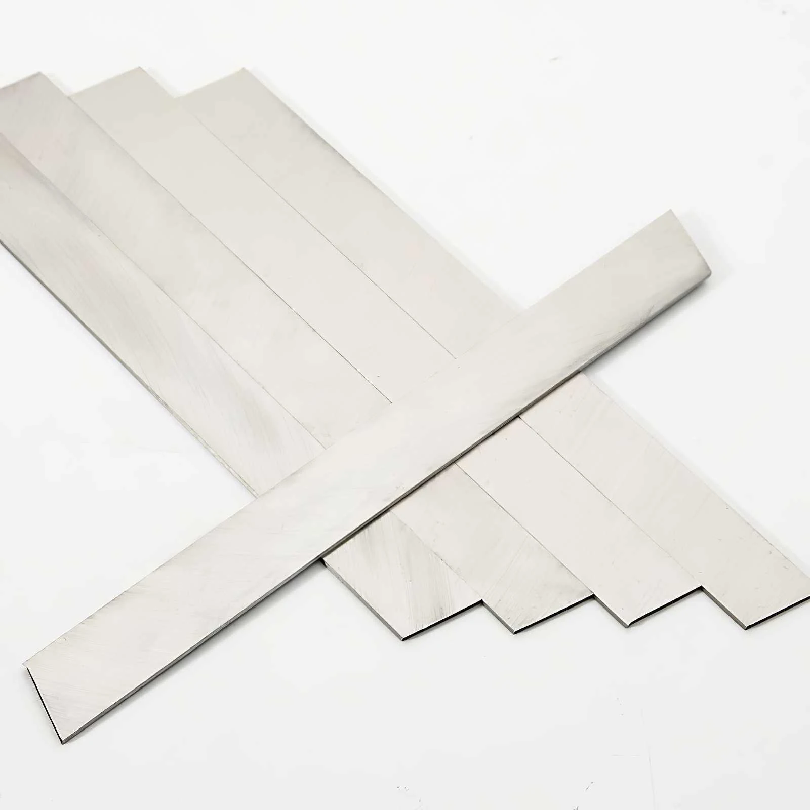 Стальной нож из быстрорежущей стали высокой прочности 20*2*0 3 см быстрорежущие