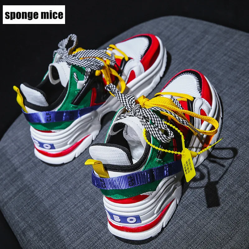 Новинка 2019 года белые туфли на танкетке женские кроссовки платформе