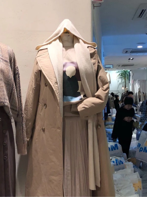 

Han Guodong gate of pure color of autumn new fund small shawl plus fashionable joker knit hooded collar female tide