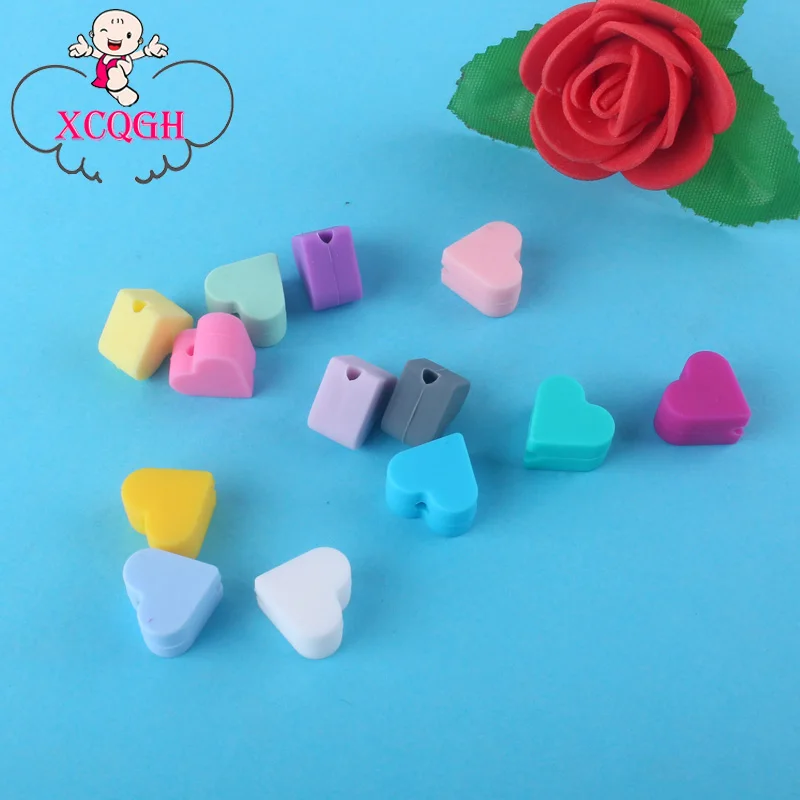 

XCQGH 50PCS Silicone Beads Teethers Heart Shaped Baby Toys DIY Pacifier Chain Necklace Accessories Loose Beads