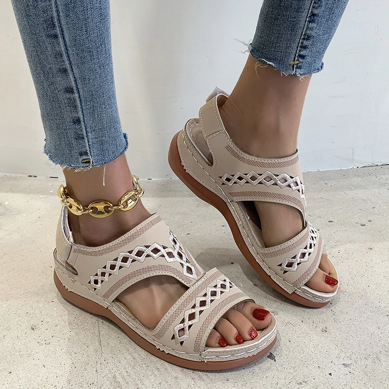 

Women's Sandals 2021 Summer Thick Heel Open Toe Sandals Round Toe Stitching Buckle Velcro Flat Heel Hollow Female Retro Shoes