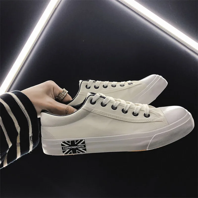 

Shoes for Men Summer Sneakers White Shoe Breathable Non-slip Man Canvas Shoes Flat Bottom Mens Outdoor Zapatos Hombre