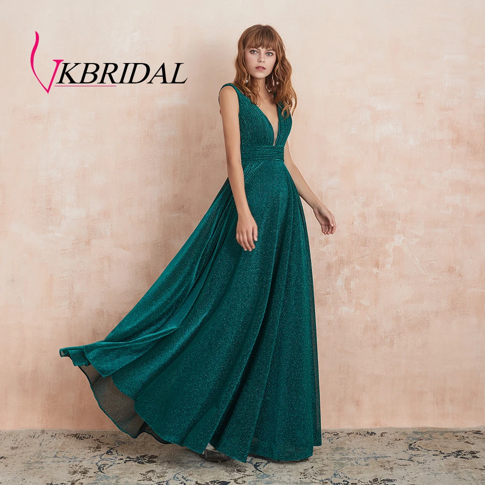Женское вечернее платье до пола VKBRIDAL зеленое блестящее длинное с глубоким V