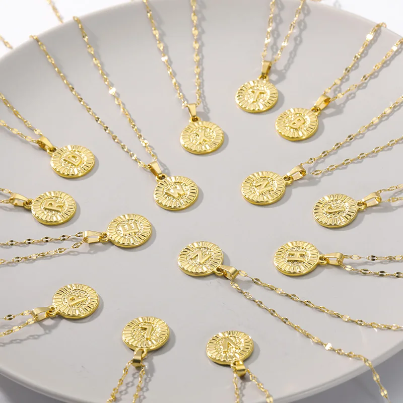 

Round Initial Letter Necklace For Women Men Cute Gold Color Chain Coin Female Pendant Necklace Goth Jewelry BFF 2020 Wholesale