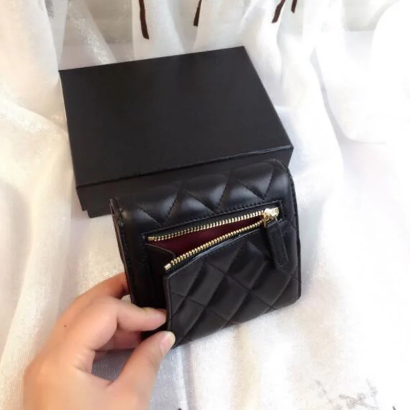 

Wallets & Holders