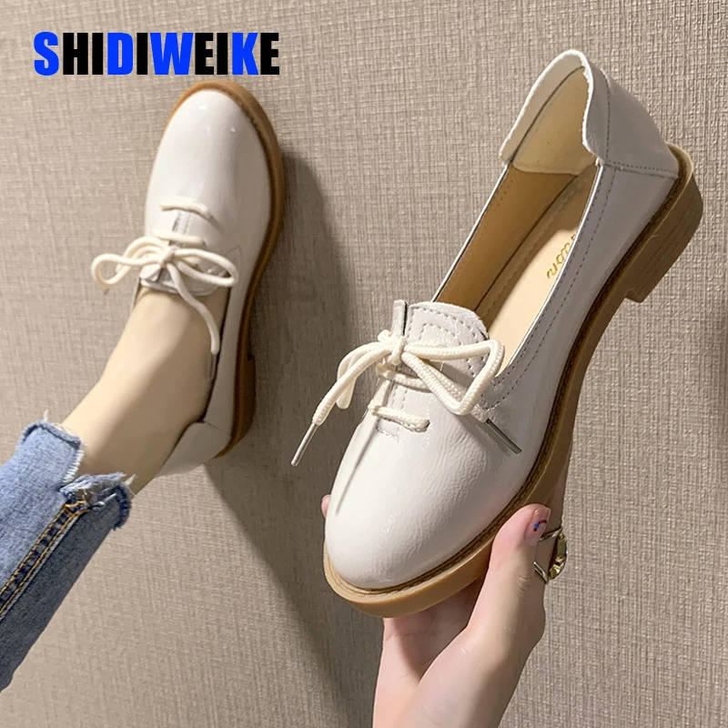 

Spring Classic Women Derbies British Patent Leather Round Toe Oxfords Flats Casual Ladies Lace-up Creepers Shoes I221