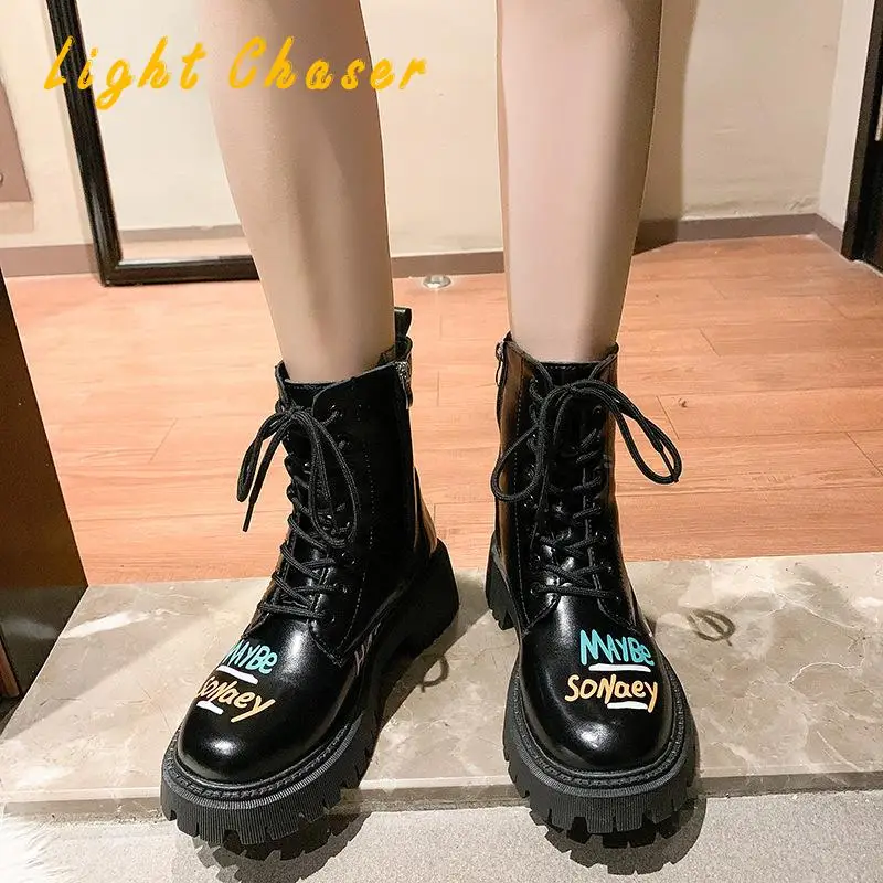 Personality Graffiti Motorcycle Boots Women 2021 Autumn And Winter  Ladies Ankle Boots Thick Bottom Lace-up Ankle Boots Women