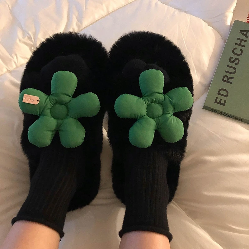

Wool slippers wear women's autumn and winter new super fire lovely flower flat bottom Princess plush cotton slippers