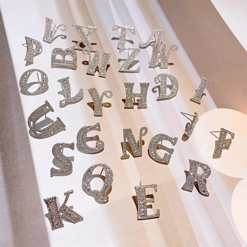 1Pairs 26 Letter A-Z Stud Earrings Alphabet Copper Zircon Letters Diamond Pendant Initial Earring Rhinestone Letter Earrimg Gift