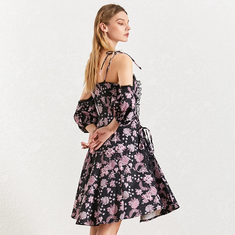 TWOTWINSTYLE летние платья на бретелях с принтом для женщин открытыми плечами пышными