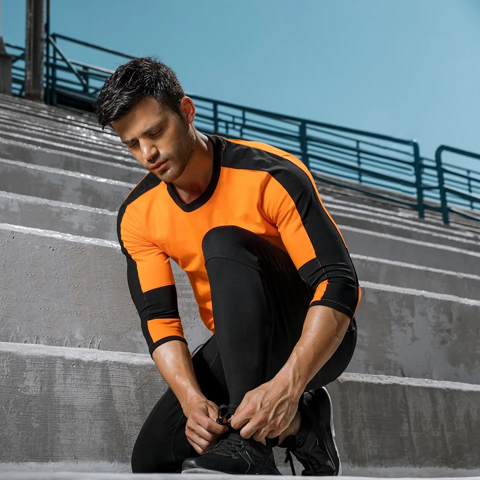 Мужская футболка с длинным рукавом Alphalete повседневная облегающая круглым