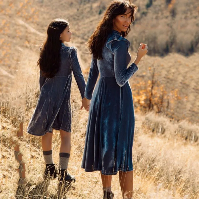 Модель 2021 года подходящая одежда для мамы и дочки Модное Новое платье ребенка