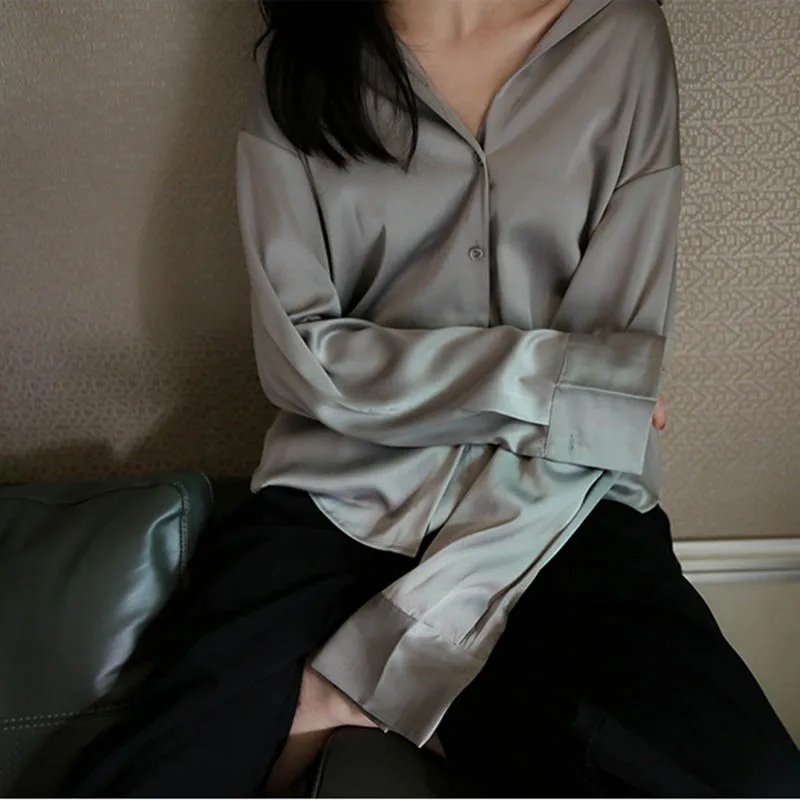 Satin shirt female 2019 early autumn new Korean version of the retro Hong Kong flavor |