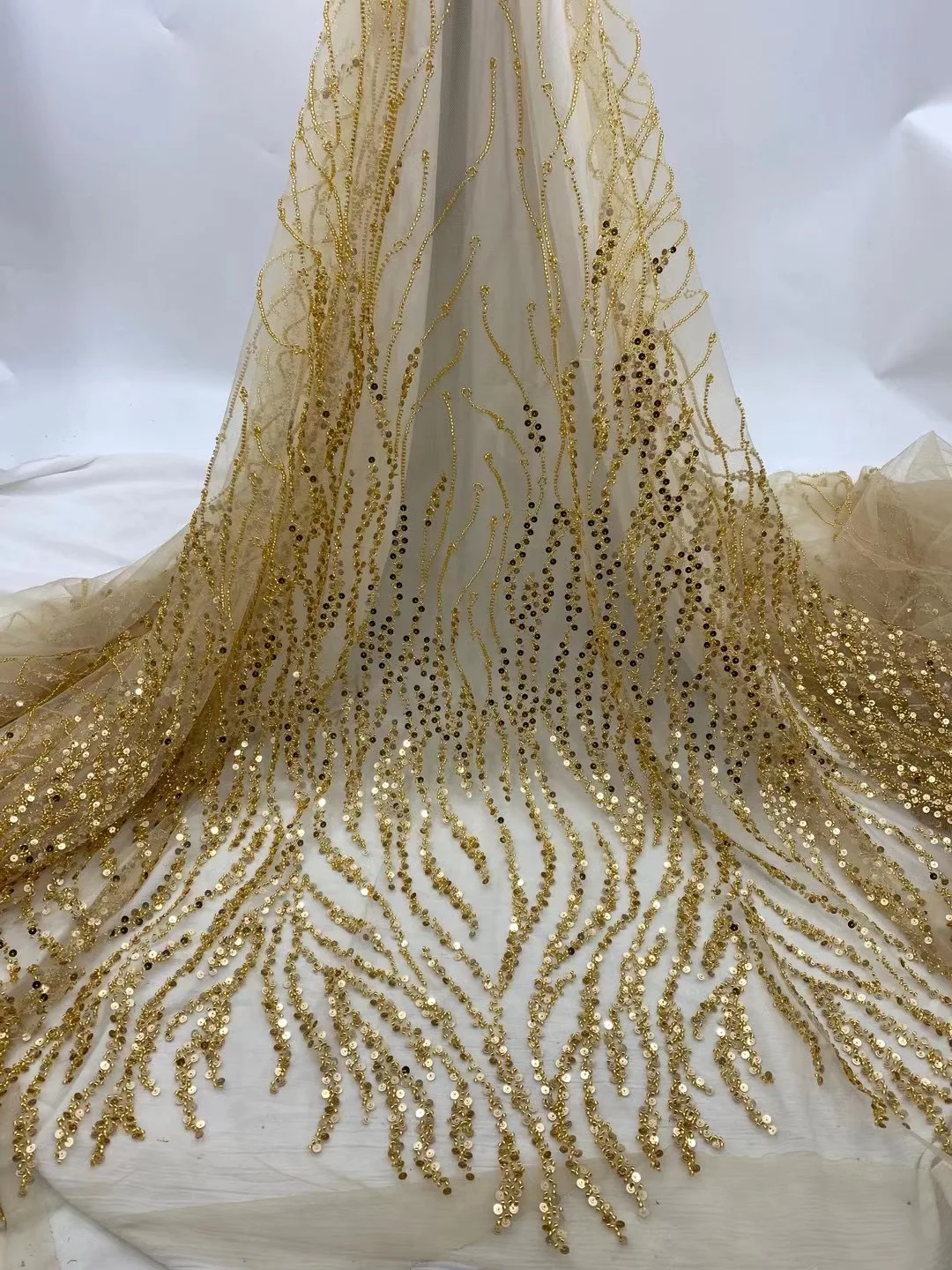 

XIUYSAI High Quality African Sequence Lace Fabric 2021 French Tulle Lace Embroidery African Organza Lace Fabric For Wedding S523