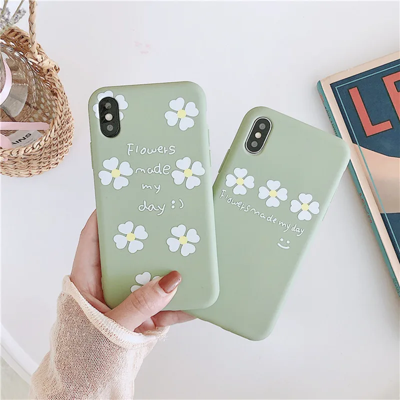 Чехол для телефона с изображением зеленого маття и четырехлистного клевера