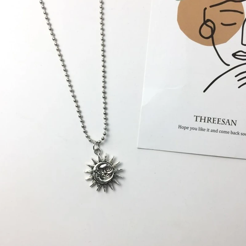 

Fashion Silver Color Sun and Moon Necklaces Chain Pair Of Celestial Best Friends Gift For Friend Long Necklaces Pendants Unisex