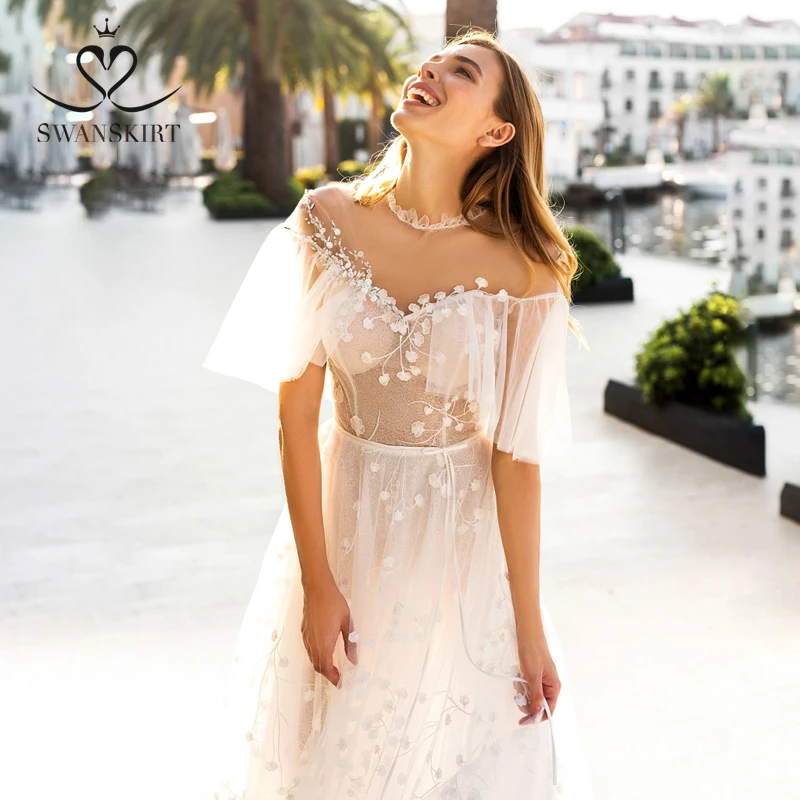 Свадебное платье с цветочной иллюзией в стиле бохо Кружевная аппликация