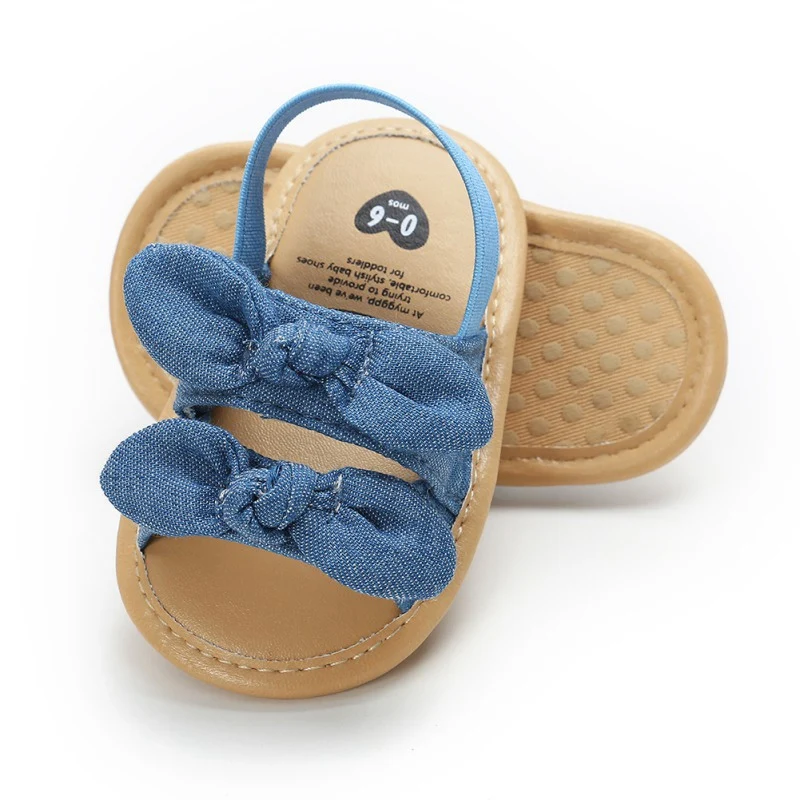 Летняя обувь принцессы для маленьких девочек; сникерсы на мягкой подошве с цветочным принтом и бантиком для малышей 0-18 месяцев
