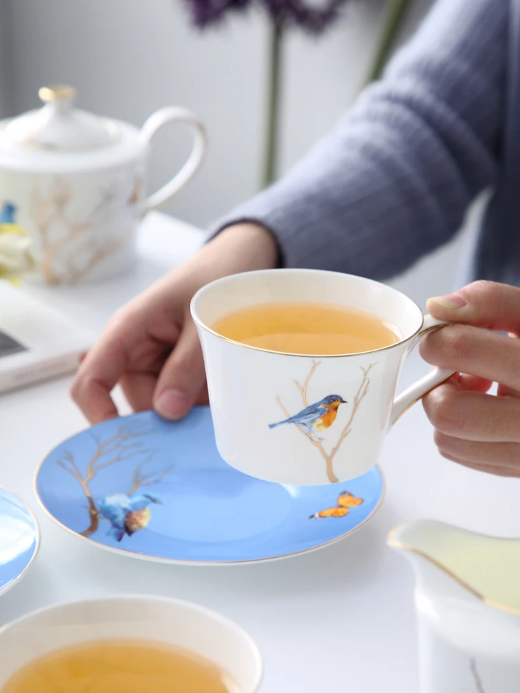 

Tea Set Bone China 4 People Tea Pot Set Coffee Mug Set Coffee Pot Creamer Sugar Bowl Tea Cup With Saucer Set