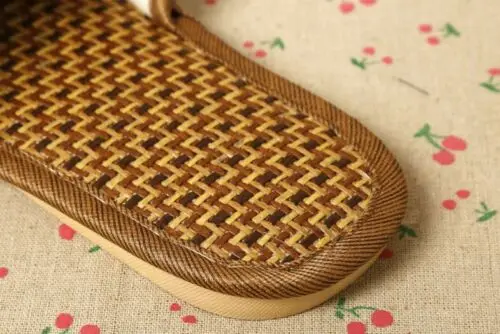 Удобная бамбуковая обувь ручной работы тапочки для мужчин и женщин соломенные