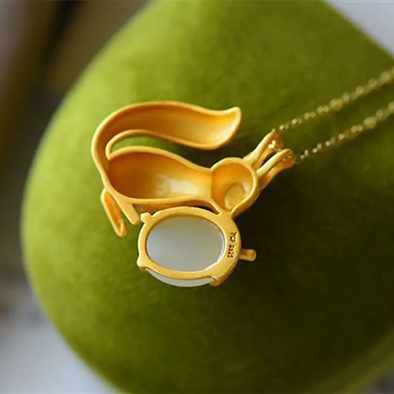 

Little Squirrels Pendant Birth Year Female Rat Year Pendant Sterling Silver Ornament for Girlfriend Girlfriends Girl's Birthda