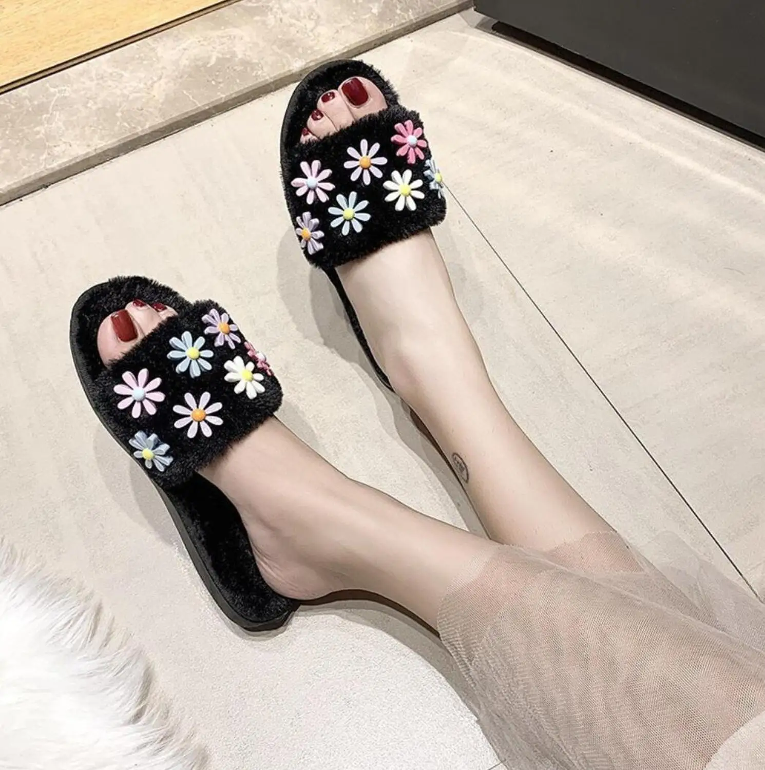 

Sweet flowers Women plush Slippers Indoor Shoes Winter Soft Home Slippers Plush Warm Non-slip Fur casual Shoes warm Flat slides