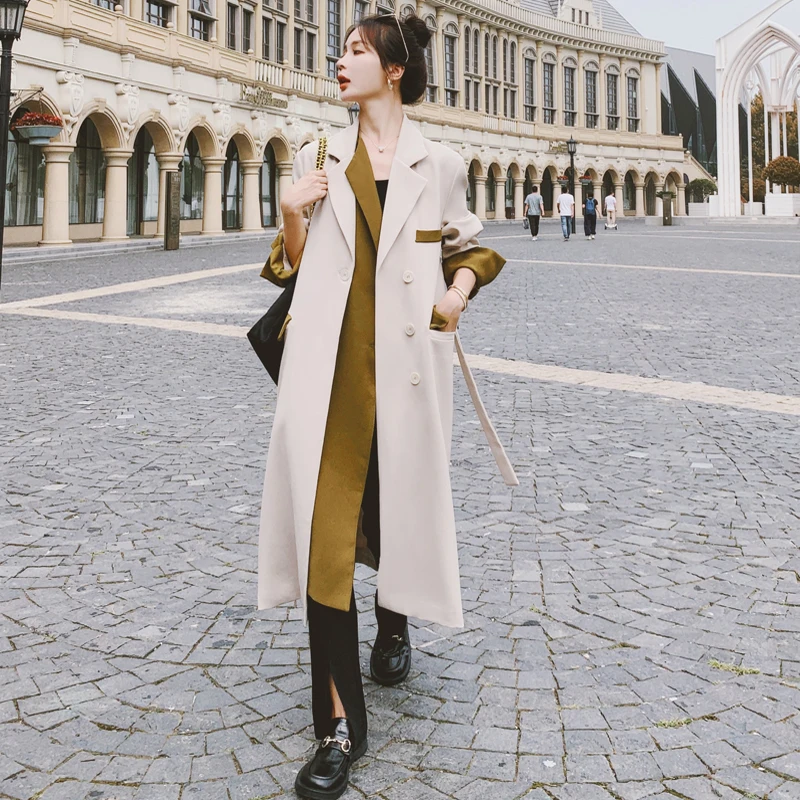 Женская бежевая куртка-ветровка средней длины весна-осень Новинка контрастные