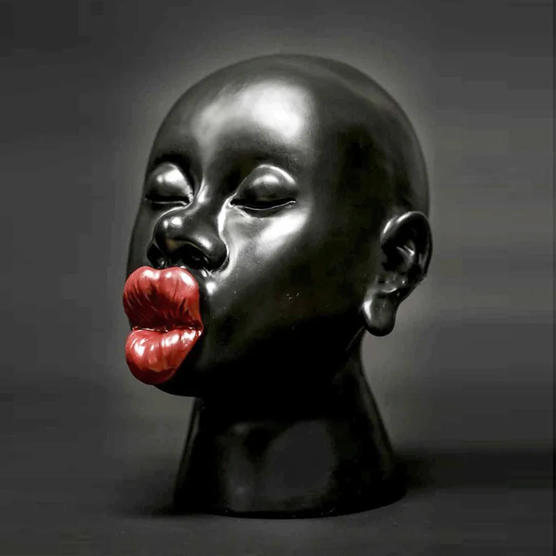 

New House Decoration Fashion Red Lips Ornaments Exquisite Art Sculpture Features Characters Resin Crafts Gifts Free M4373