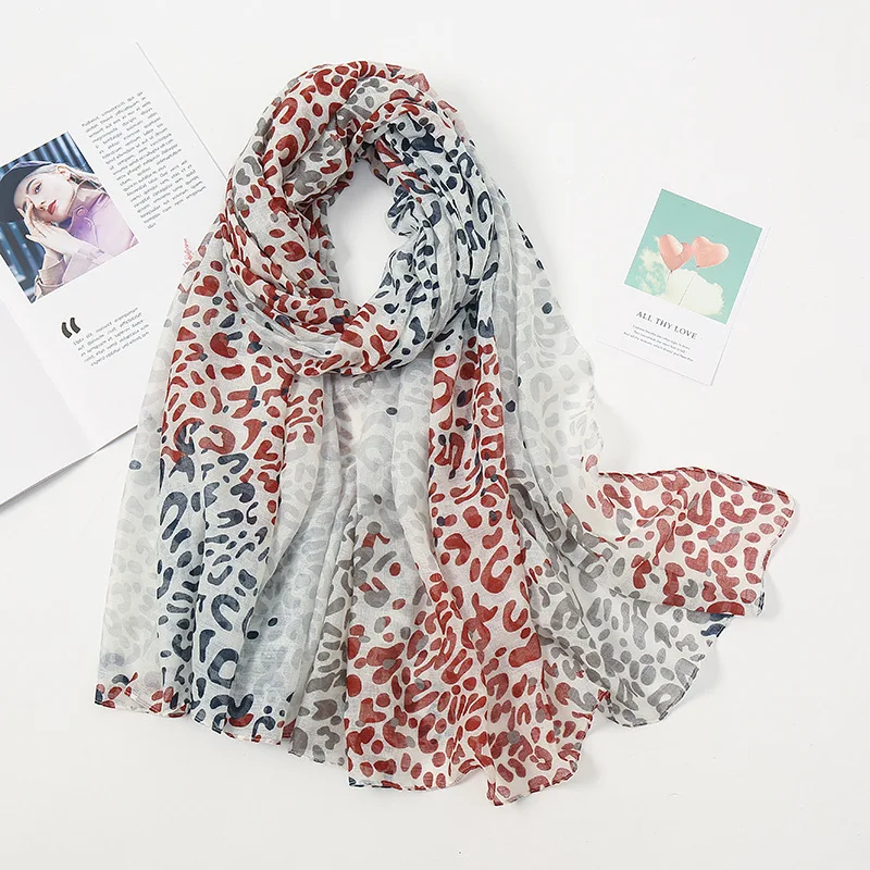 

Новинка 2021, шарф из хлопка и льна в японском стиле с леопардовым принтом, шарф для путешествий, Солнцезащитный шелковый шарф, Тонкая Шаль