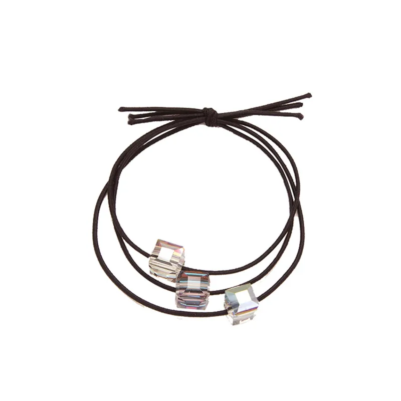 

DISCICI 2021 New Fashion Water Drill Head Rope Simple Temperament Girl Tie Head Small Hair Accessories OH1756