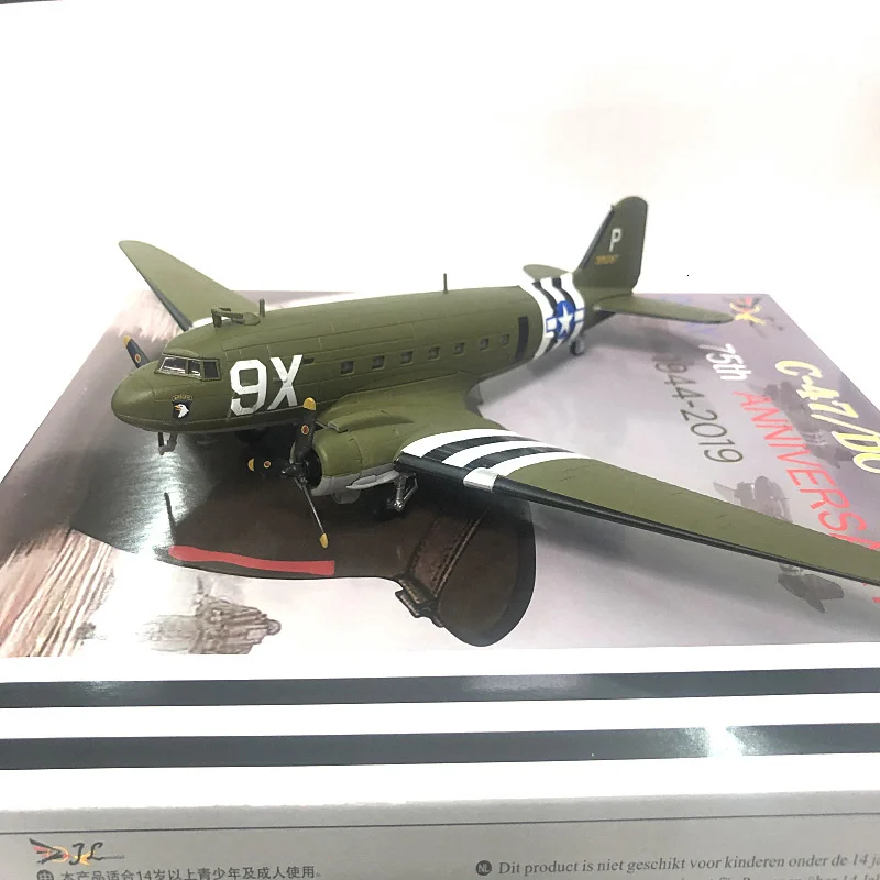 9x 1/100 специальный литой металл Дуглас C-47 Второй мировой войны транспортный истребитель моделирование модель домашний дисплей коллекция игрушек для - Цвет: 9x