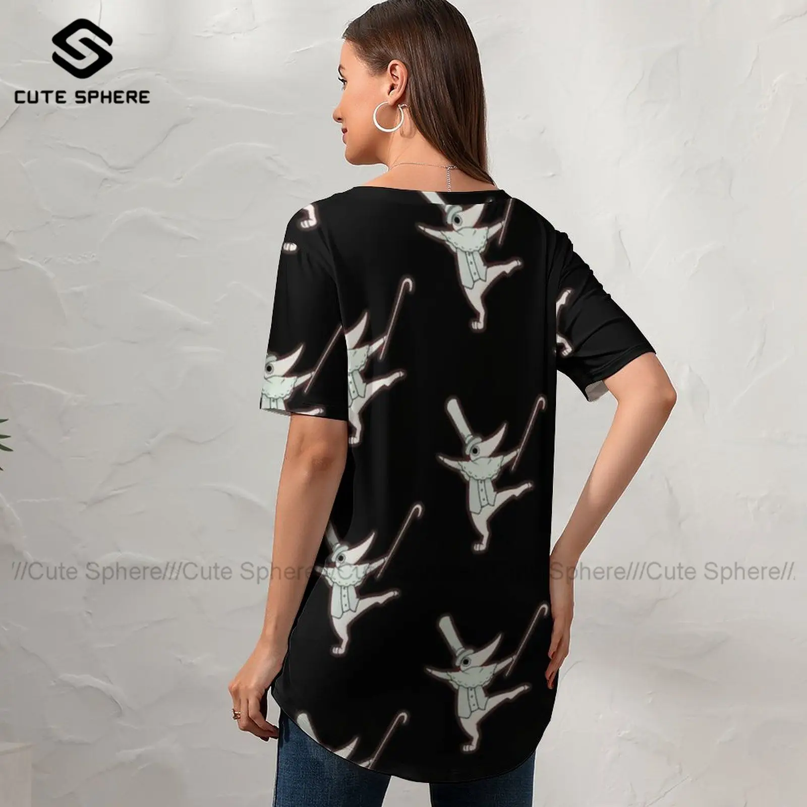 

Manga T-Shirt Women Kawaii Street Wear T Shirt V Neck Pattern Short-Sleeve Tee Shirt Large Size