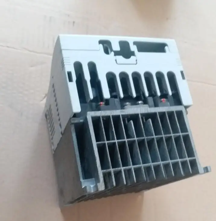 

FR-S540-0.4K-CH 0.4KW 380V inverter , used one , 85% appearance new , test goods , free shipping