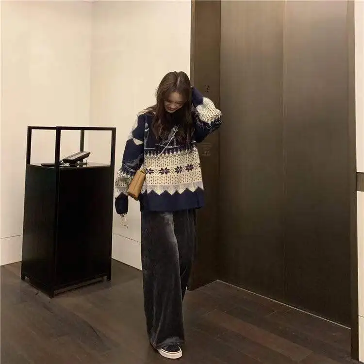

Autumn and winter new sweater women's forest retro loose top Korean casual all-match outer wear long-sleeved sweater