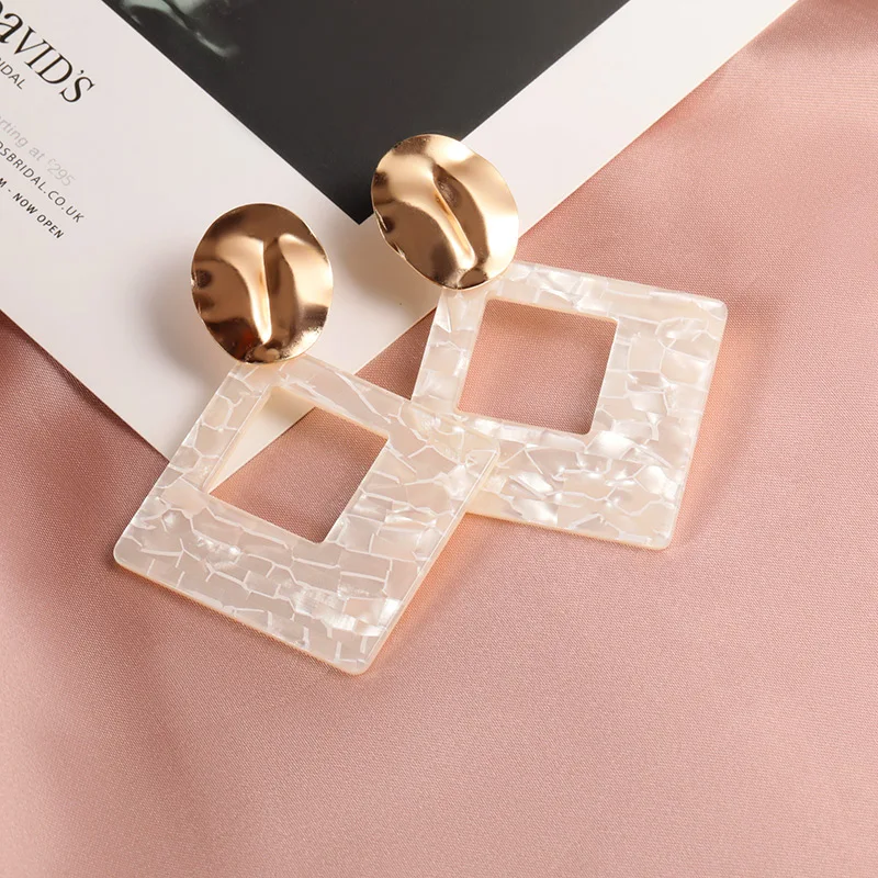 

New Fashion Round Dangle Drop Korean Earrings For Women Geometric Round Heart Gold Earring Wedding 2021 Jewelry