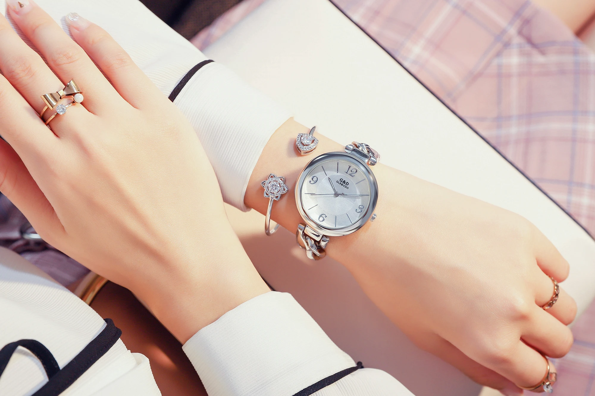 

Women Watches Gold Luxury Brand Diamond Quartz Ladies Wrist Watches Stainless steel Clock Female Watch relogio feminino 2021