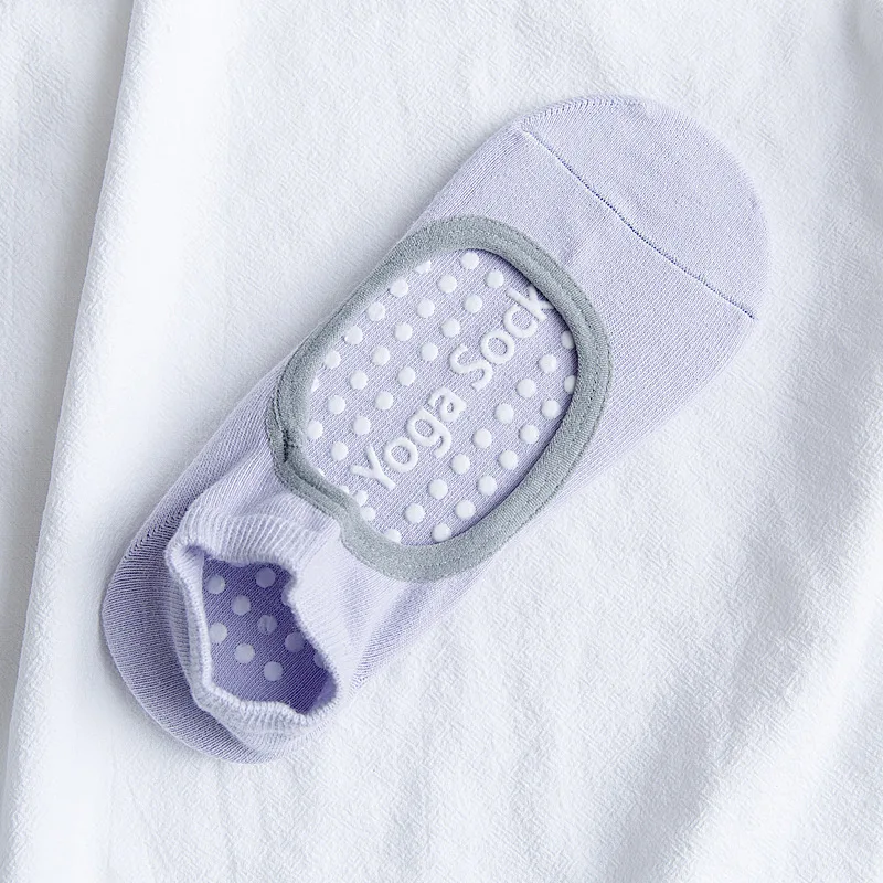 

Hot Breathable Anti-friction Women Yoga Socks Silicone Non Slip Pilates Barre Breathable Sports Dance Socks Slippers With Grips