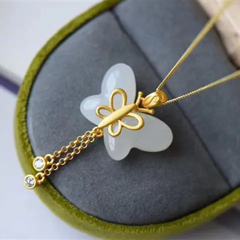 

Ожерелье с подвеской-бабочкой из белого нефрита в китайском стиле