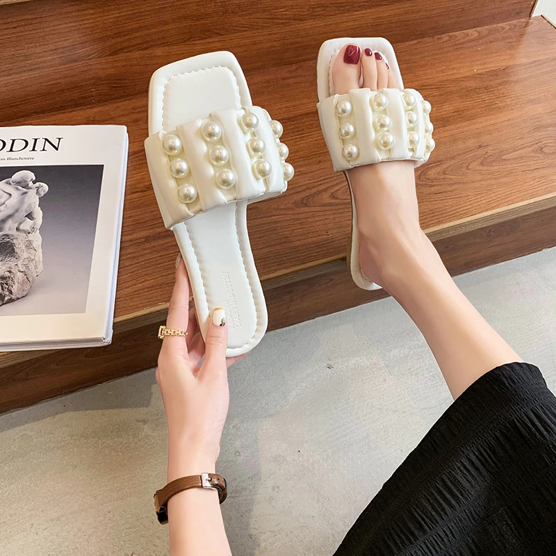 

Shoes String Bead Rubber Slippers Low Square Toe Slipers Women Luxury Slides 2021 Designer Flat PU Low Square Toe Rubber Slipper