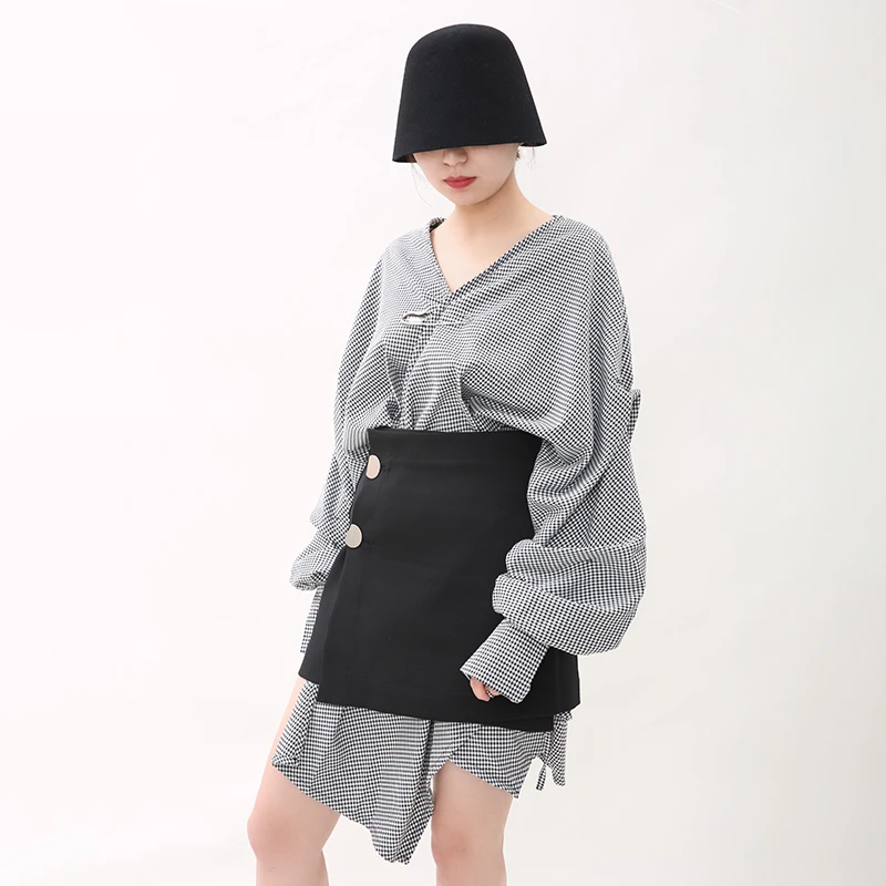 

[EAM] Women Black Plaid Irregular Big Size Dress New V-Neck Long Sleeve Loose Fit Fashion Tide Spring Autumn 2021 JG89201