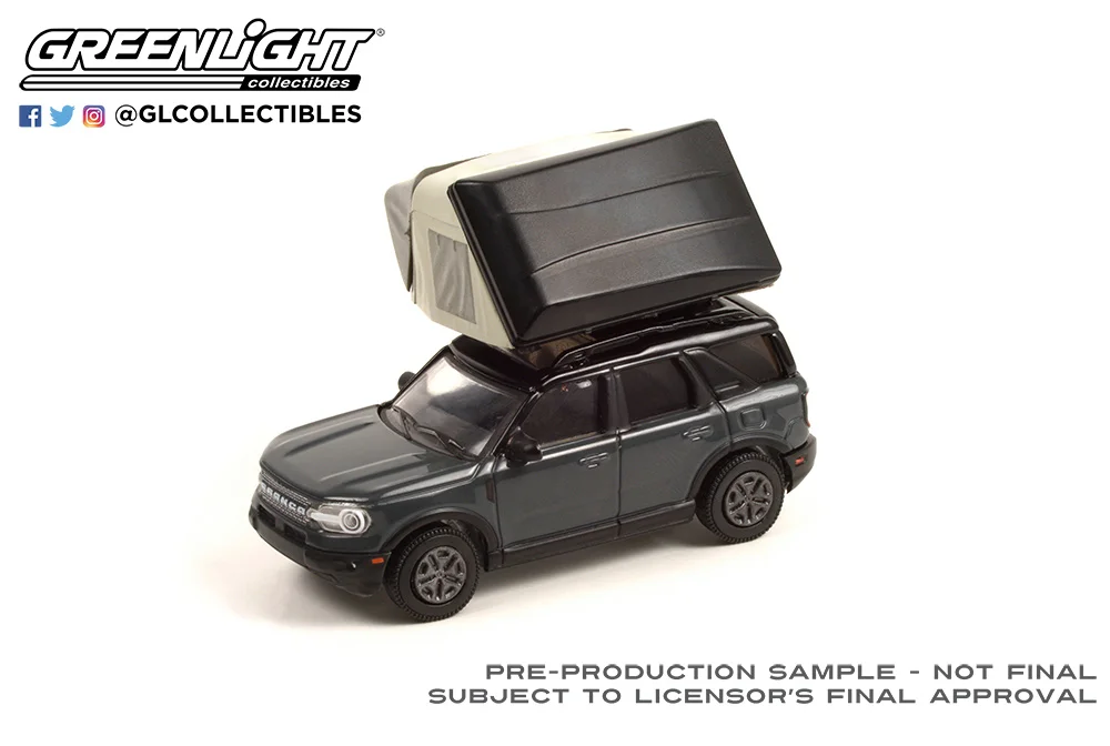 

1/64, GREENLIGHT 2021, спортивный автомобиль Ford с палаткой для кемпинга, коллекция литых под давлением моделей тележек из сплава
