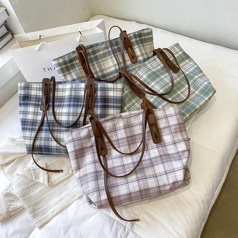 

Class commuting niche canvas bag literature and art large capacity large bag women 2021 new fashion summer One Shoulder Tote Bag